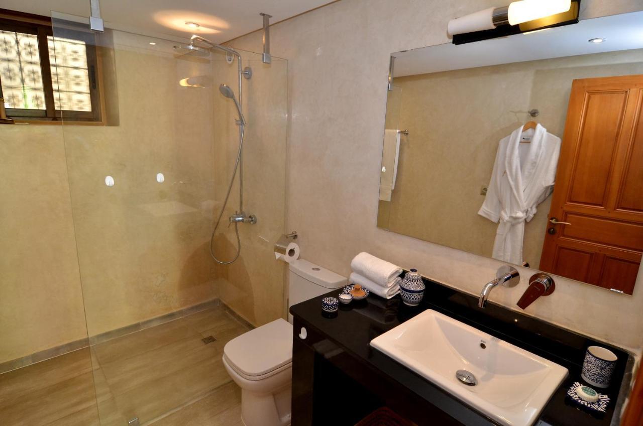 Riad Al Ansari *